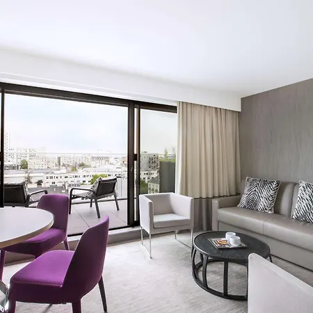 Bw Premier Collection Le Saint Antoine Et Hotel Rennes