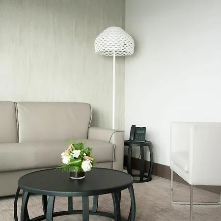 Bw Premier Collection Le Saint Antoine Et 4* Ρεν
